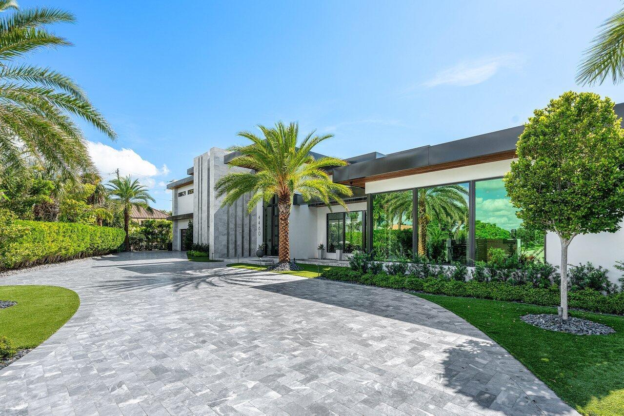 4460 NE 31st Ave Lighthouse Point, FL 33064