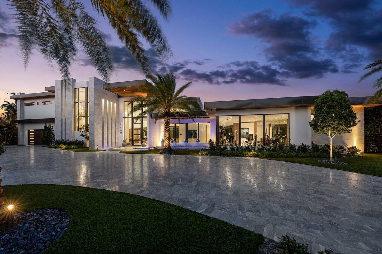 4460 NE 31st Ave Lighthouse Point, FL 33064