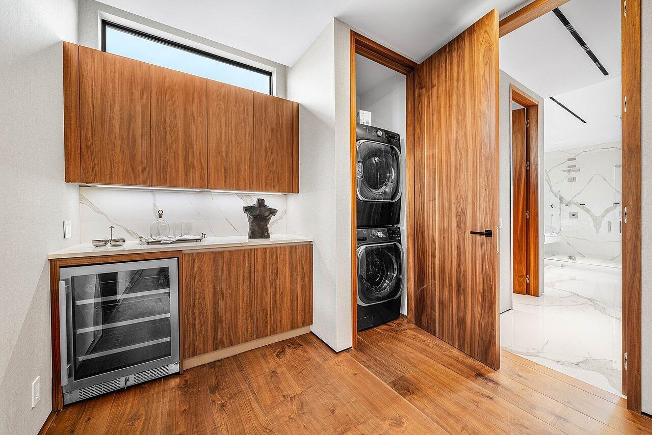 4460 NE 31st Ave Lighthouse Point, FL 33064