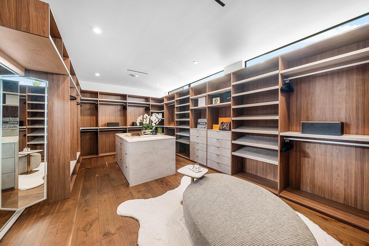 4460 NE 31st Ave Lighthouse Point, FL 33064