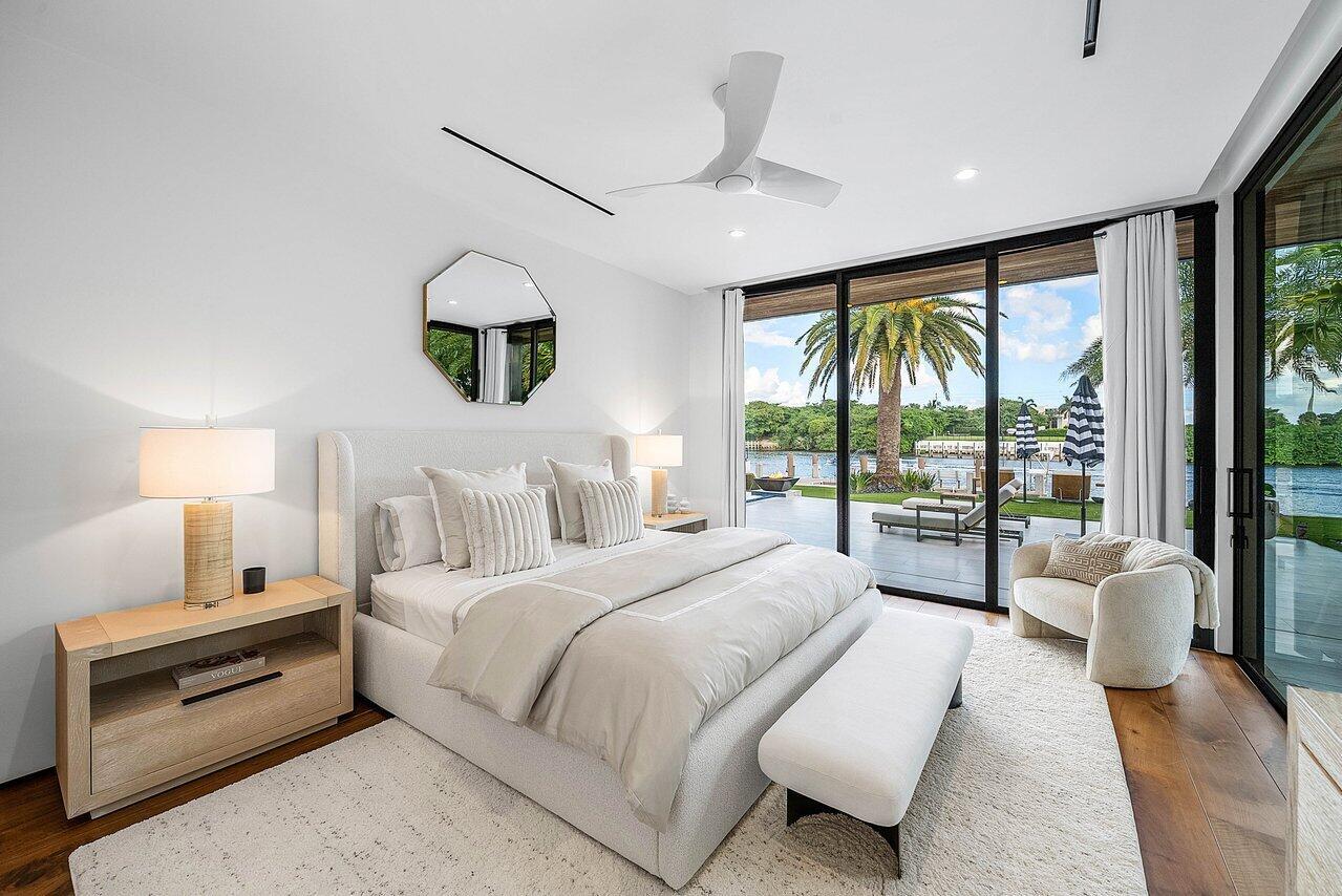 4460 NE 31st Ave Lighthouse Point, FL 33064