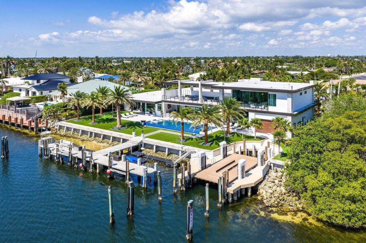 4460 NE 31st Ave Lighthouse Point, FL 33064