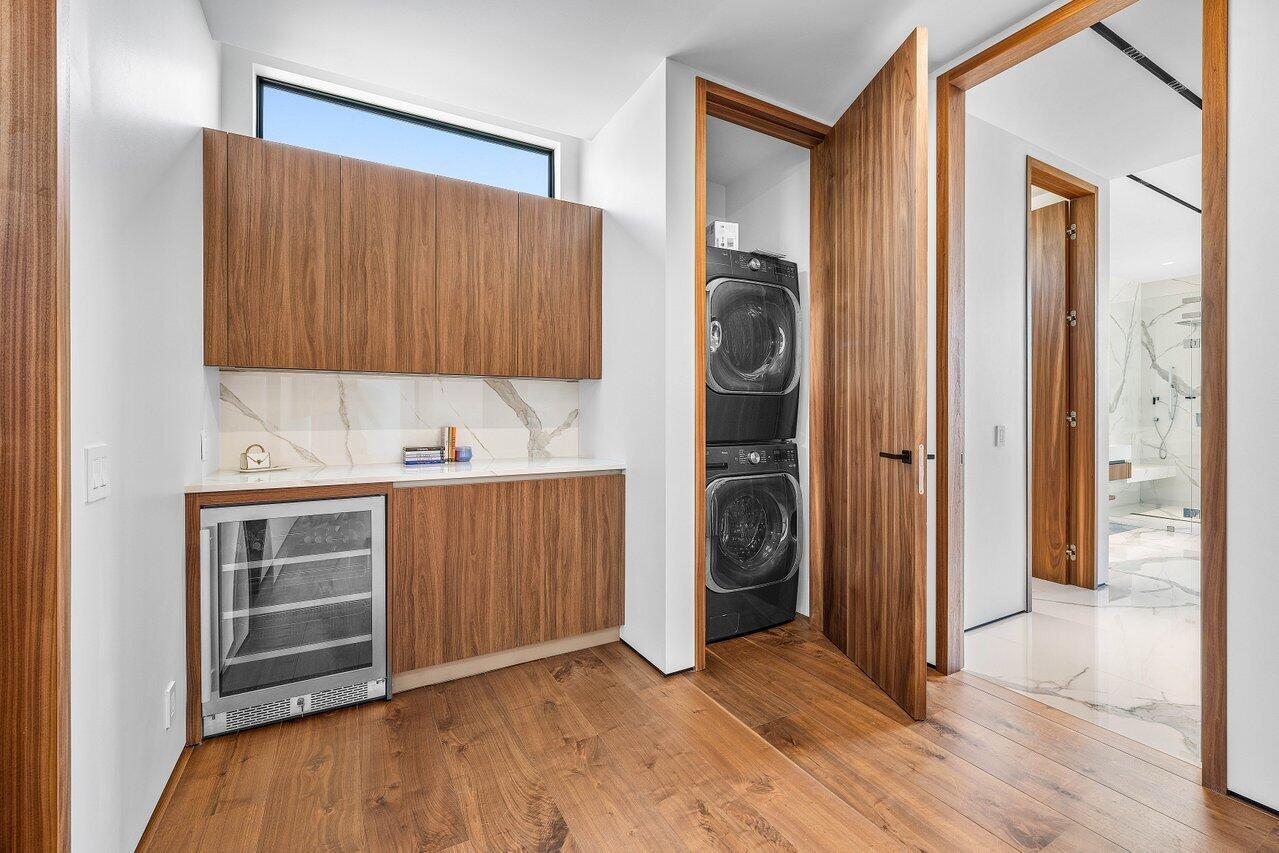 4460 NE 31st Ave Lighthouse Point, FL 33064