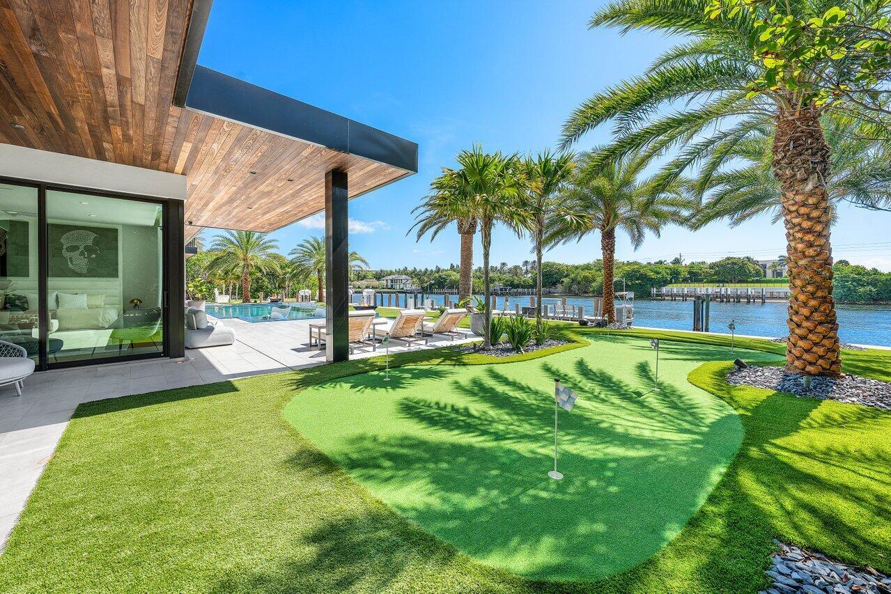 4460 NE 31st Ave Lighthouse Point, FL 33064