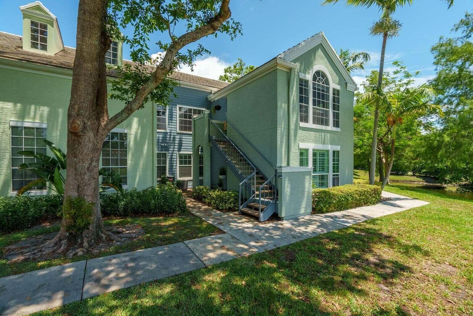 1050 Crystal Way #P