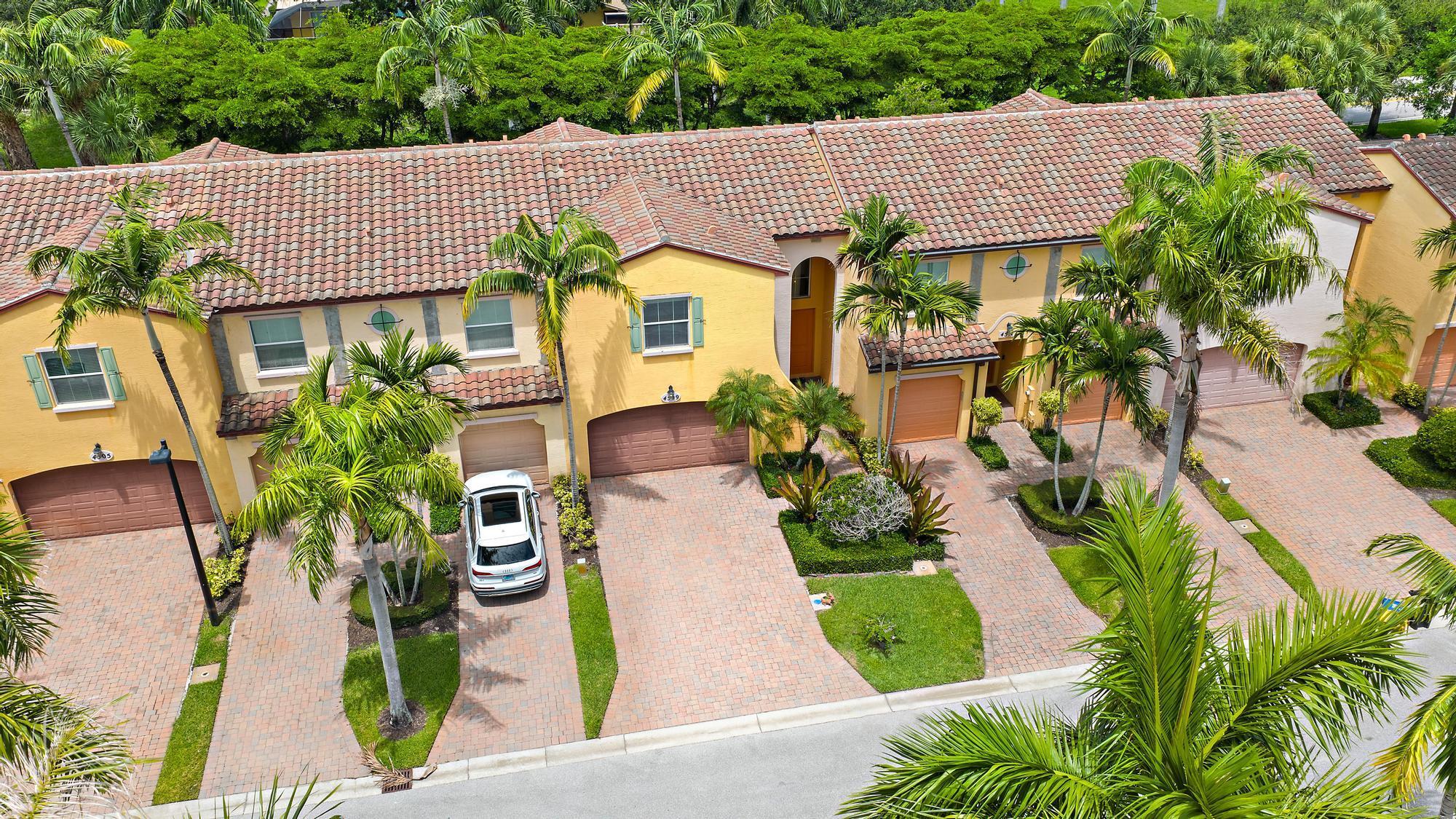 4509 Mediterranean Cir