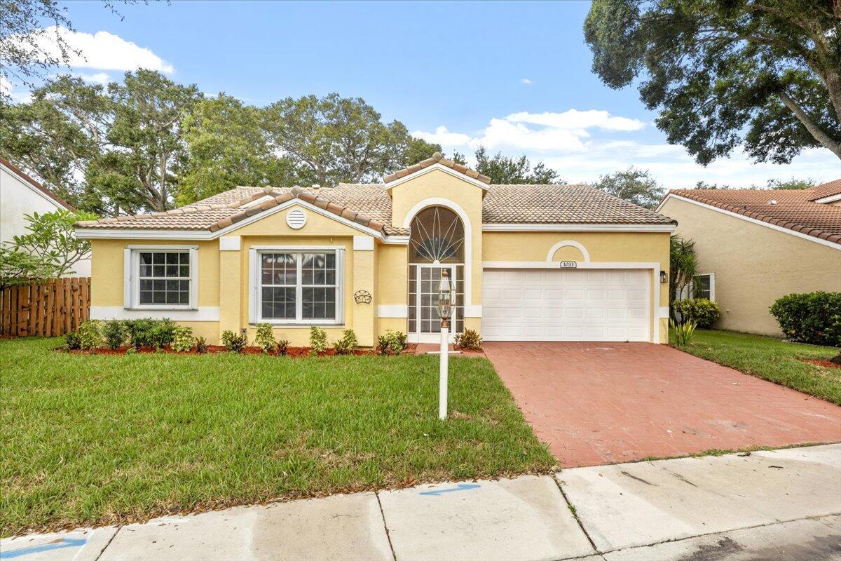 1033 Siena Oaks Cir
