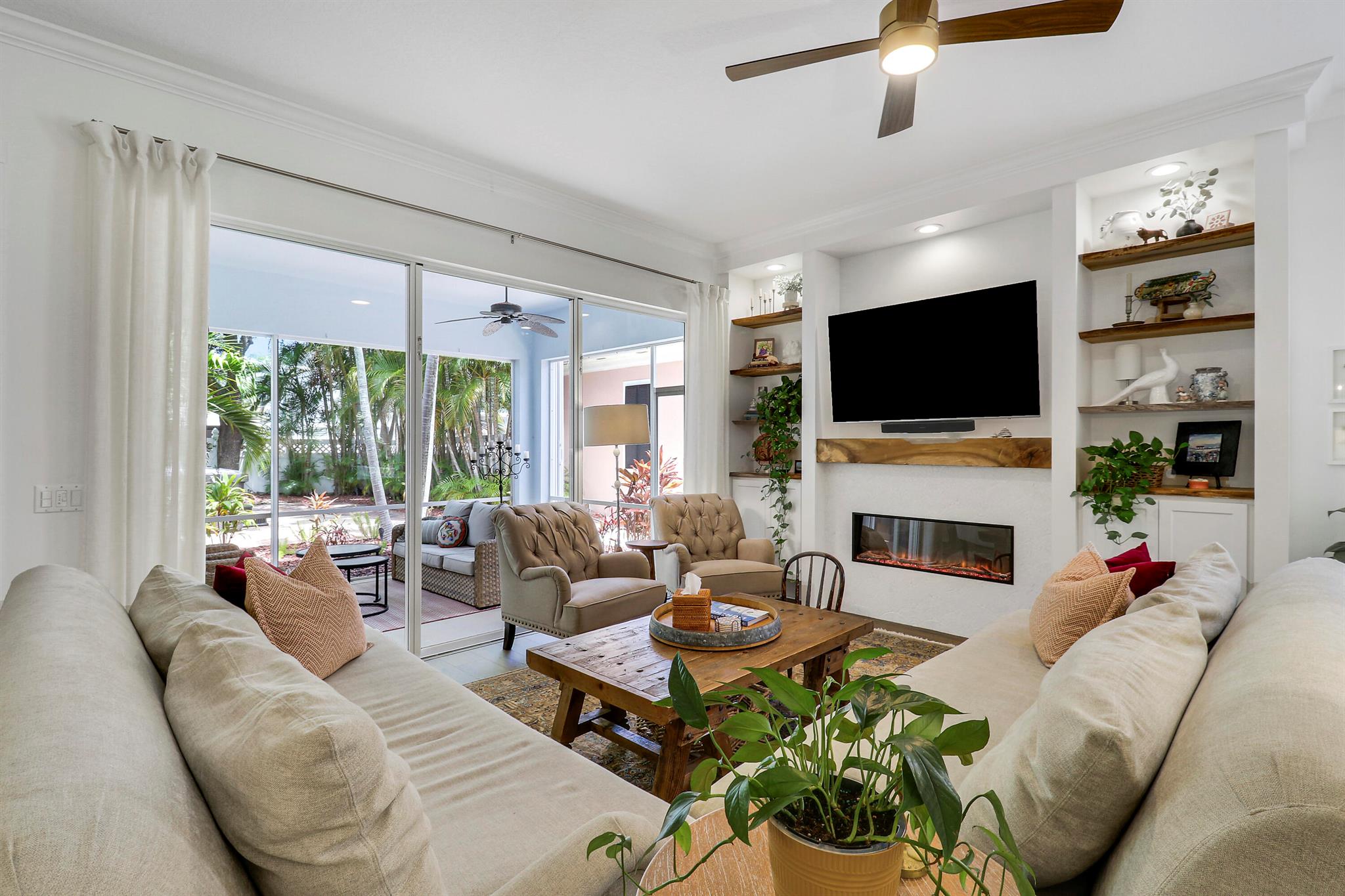 117 Poinciana Dr Jupiter, FL 33458