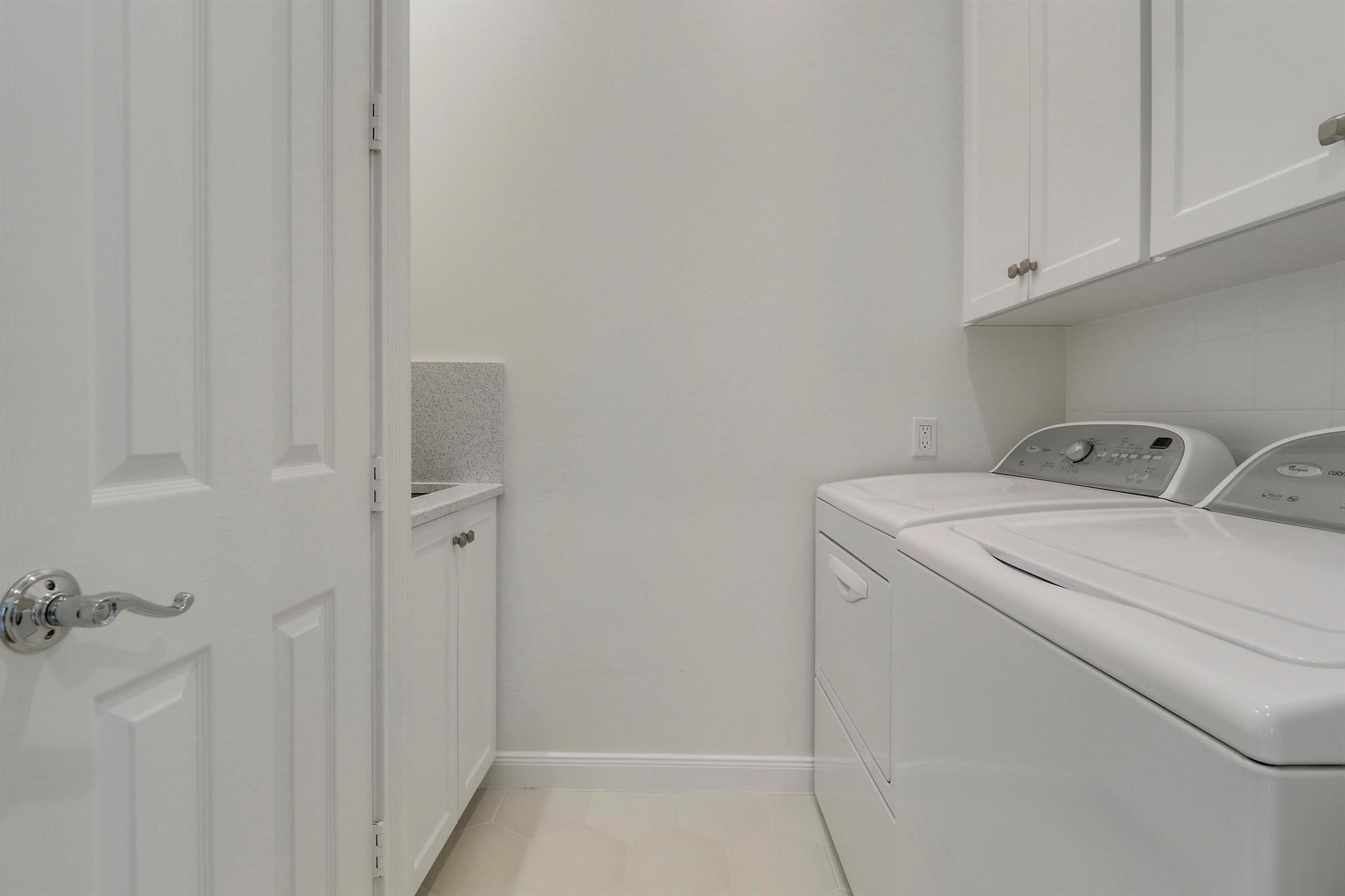 117 Poinciana Dr Jupiter, FL 33458