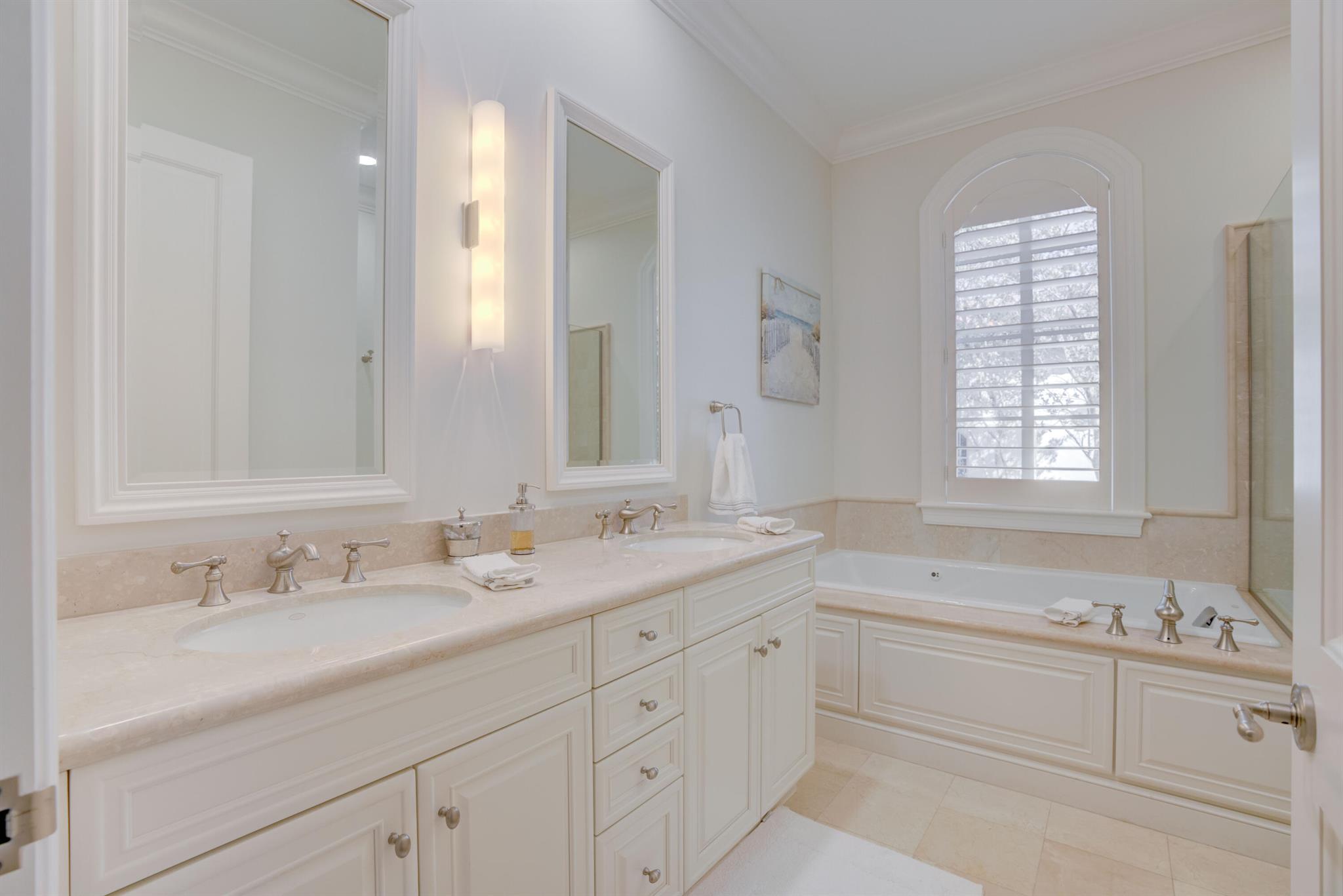 444 Red Hawk Dr Jupiter, FL 33477