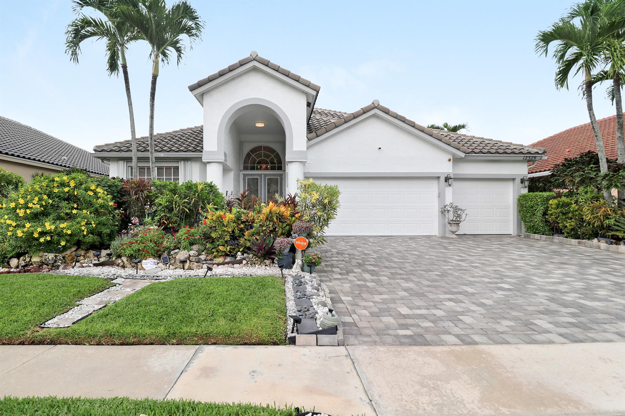 12329 Riverfalls Ct