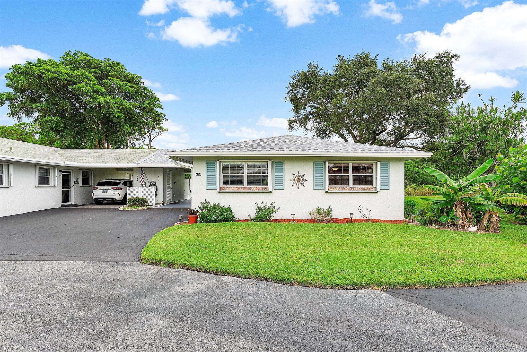 434 Bluebird Ln