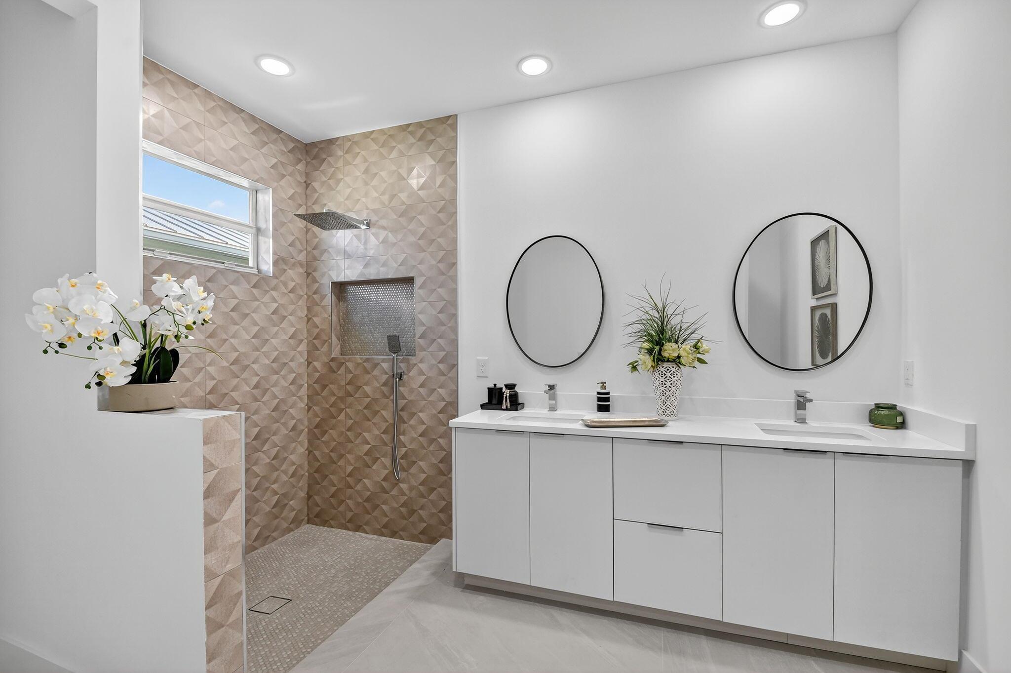 601 N Loxahatchee Dr Jupiter, FL 33458