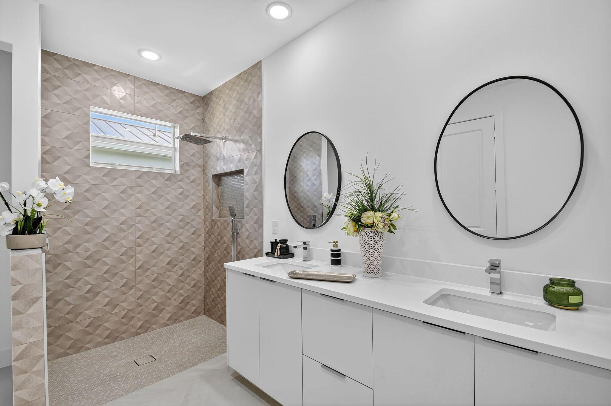 601 N Loxahatchee Dr Jupiter, FL 33458