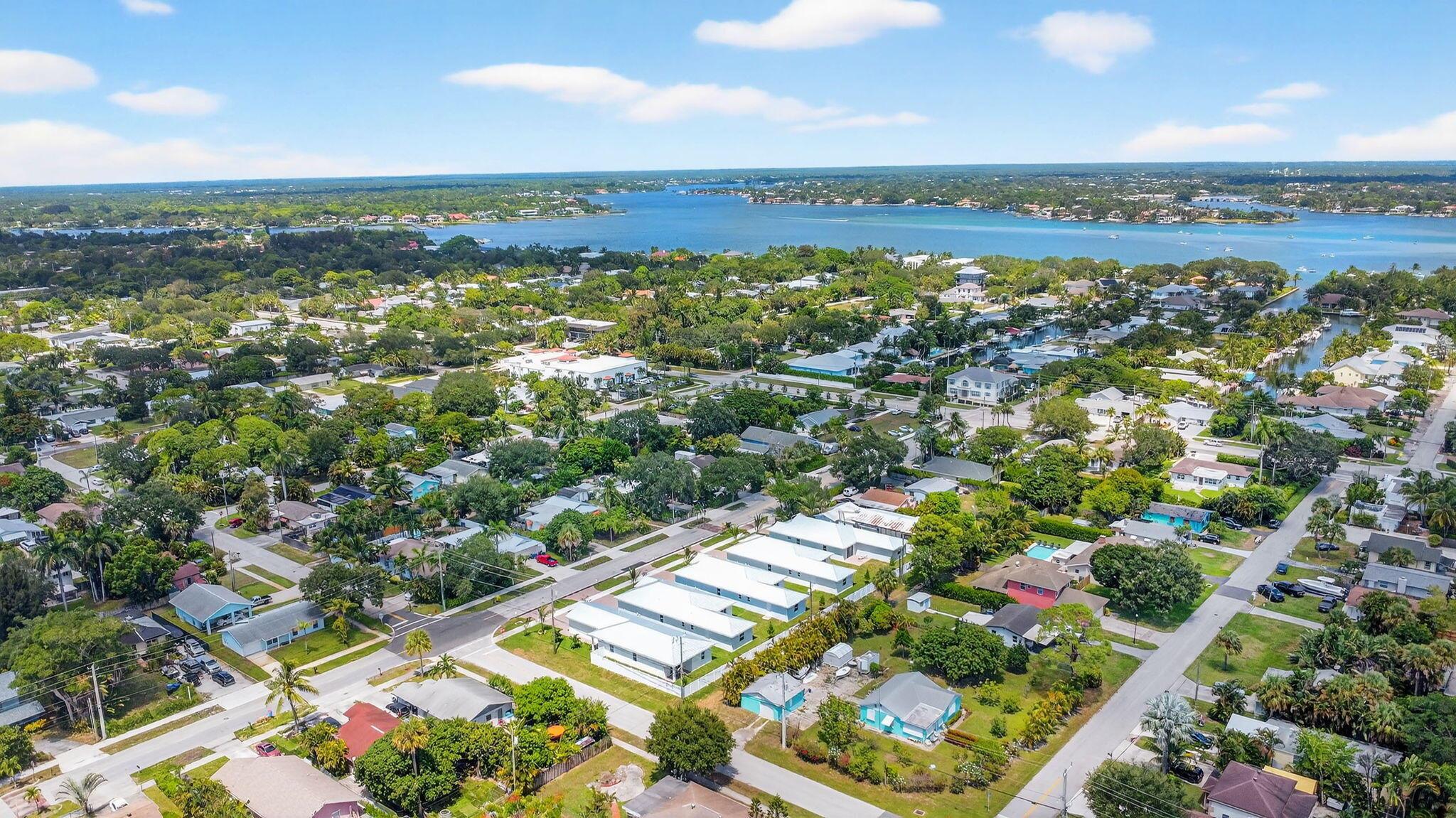 601 N Loxahatchee Dr Jupiter, FL 33458