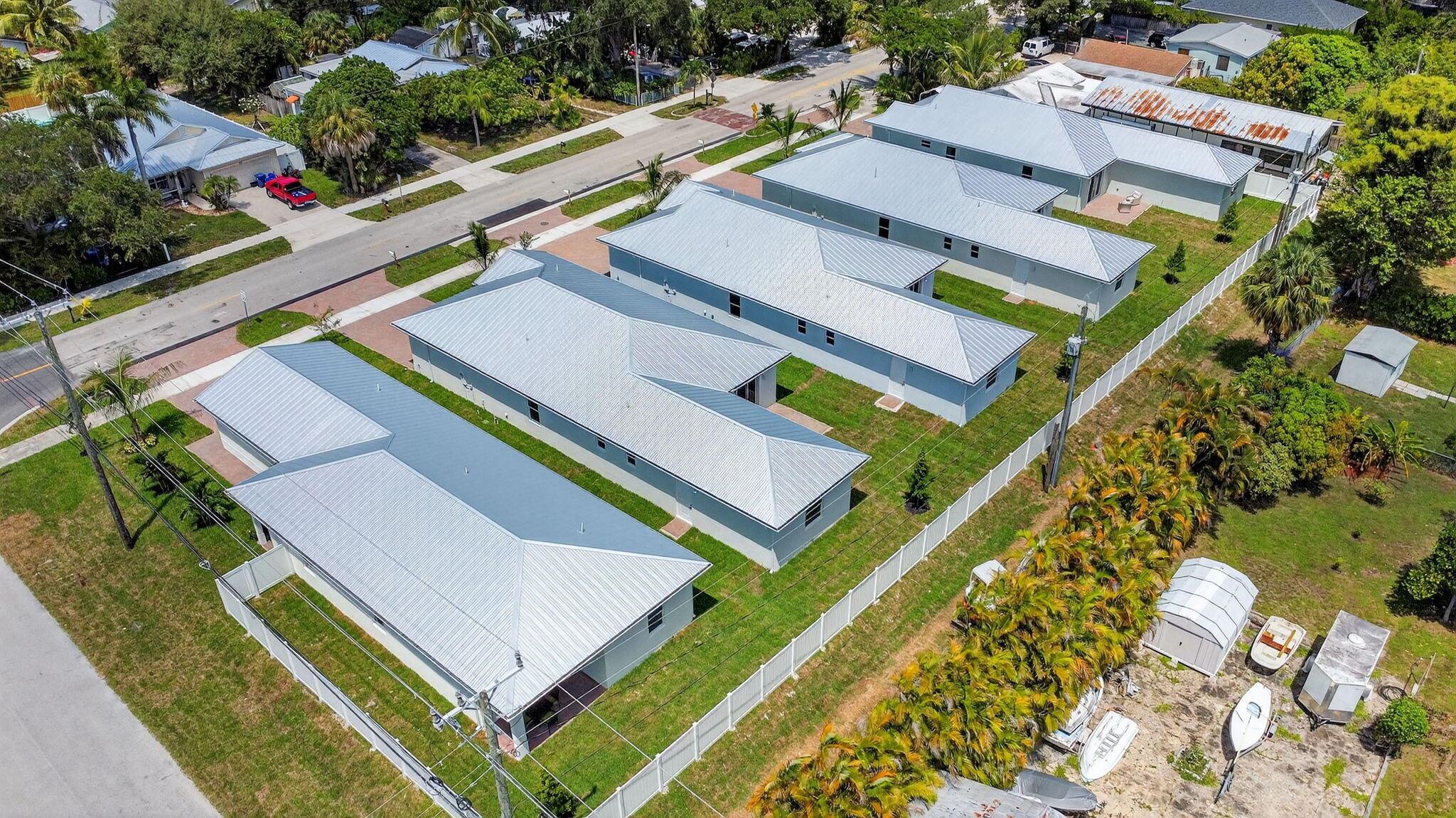 601 N Loxahatchee Dr Jupiter, FL 33458