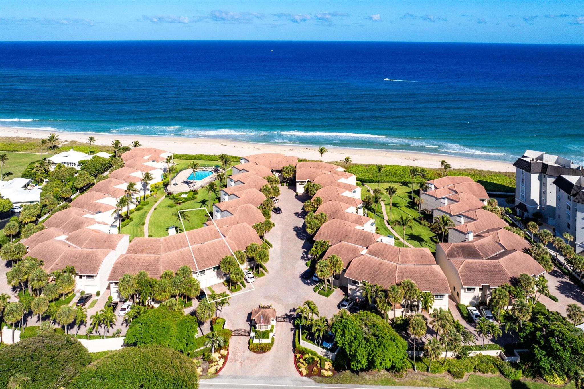 6711 N Ocean Blvd #13