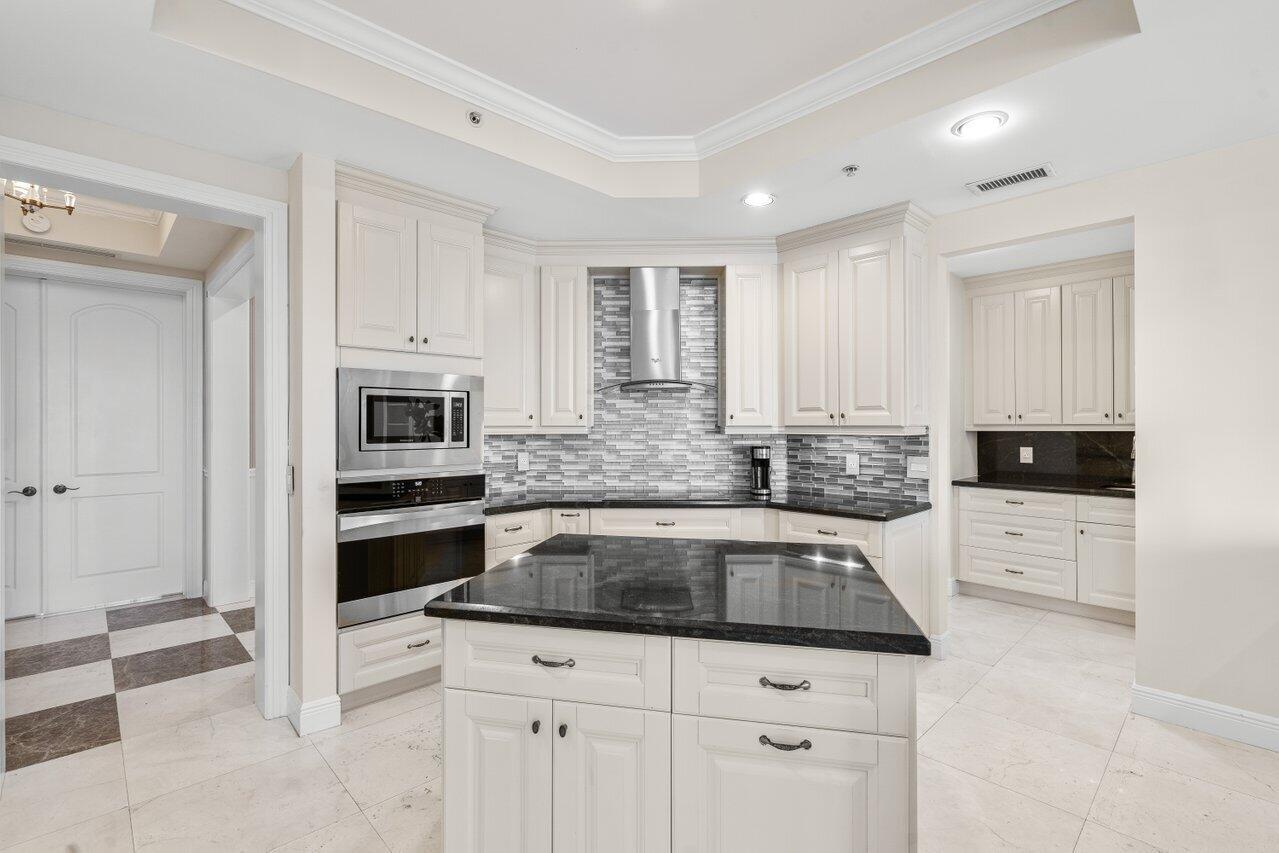 3000 S Highway A1a #302 Jupiter, FL 33477