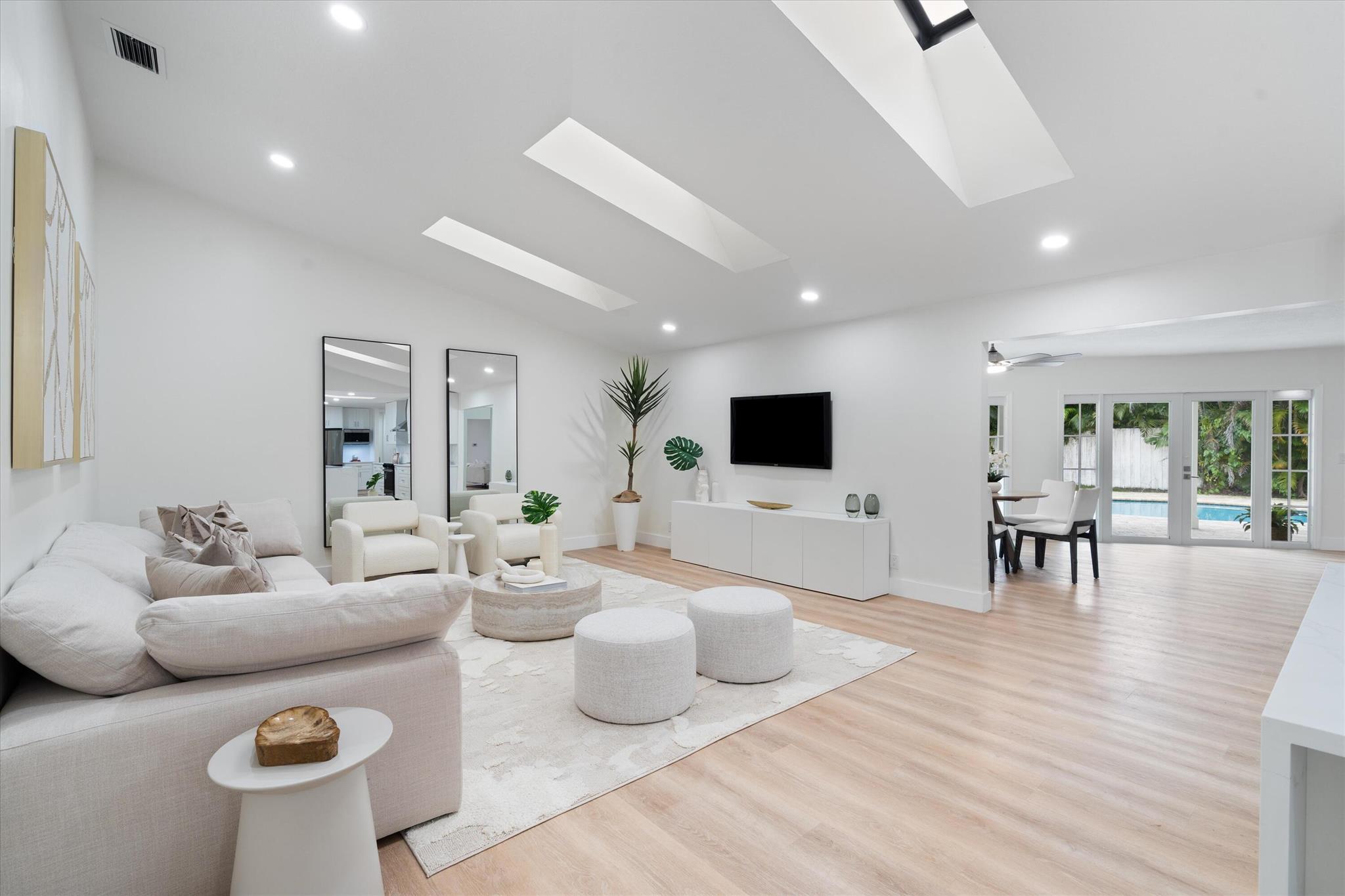 12090 164th Ct Jupiter, FL 33478