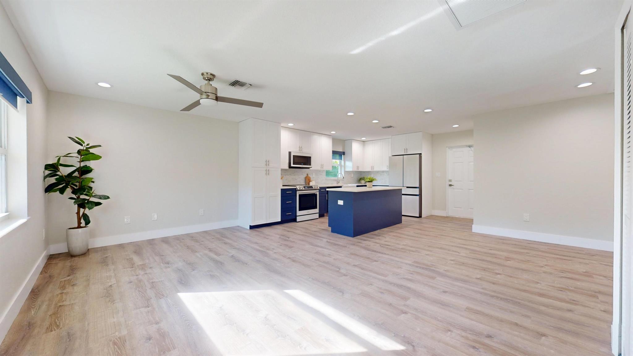 12090 164th Ct Jupiter, FL 33478