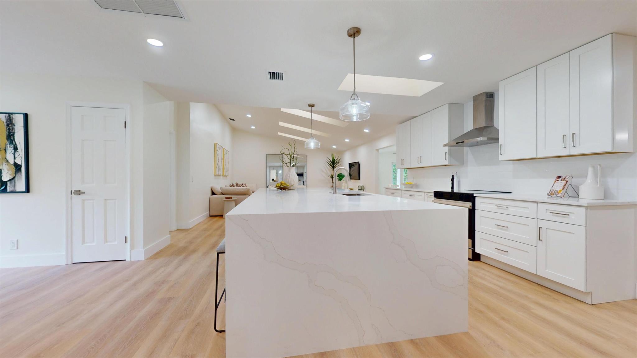 12090 164th Ct Jupiter, FL 33478