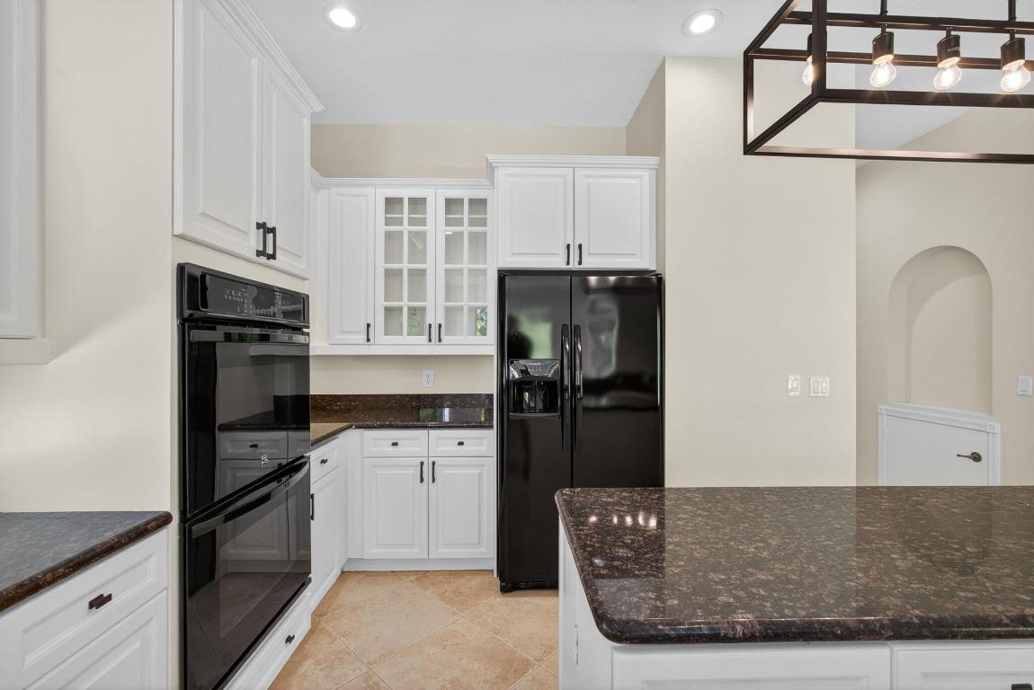 103 Villa Nueva Palm Beach Gardens, FL 33418