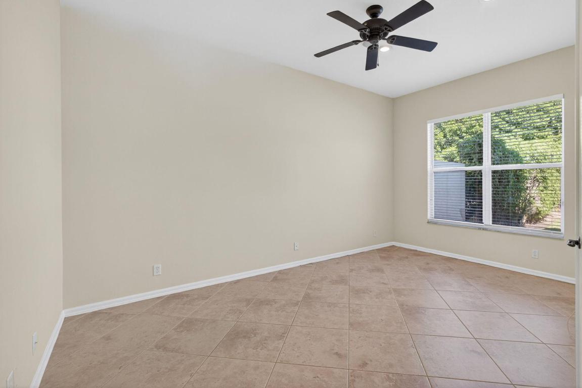 103 Villa Nueva Palm Beach Gardens, FL 33418