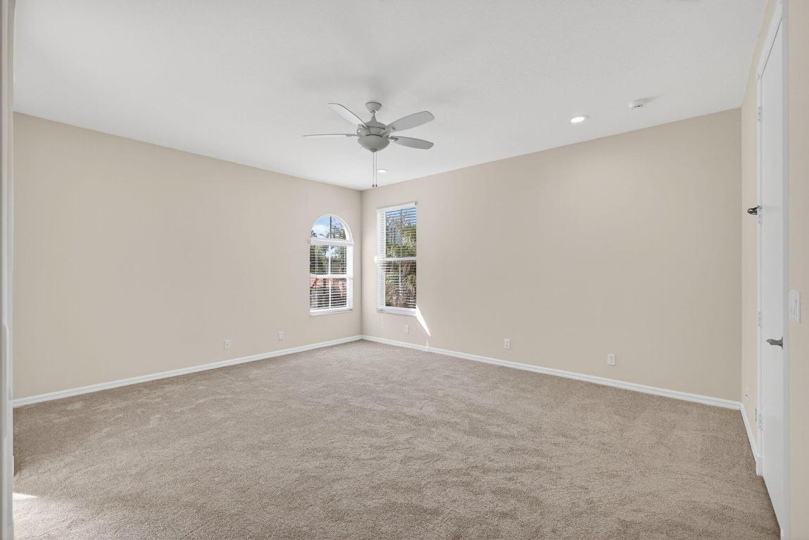 103 Villa Nueva Palm Beach Gardens, FL 33418