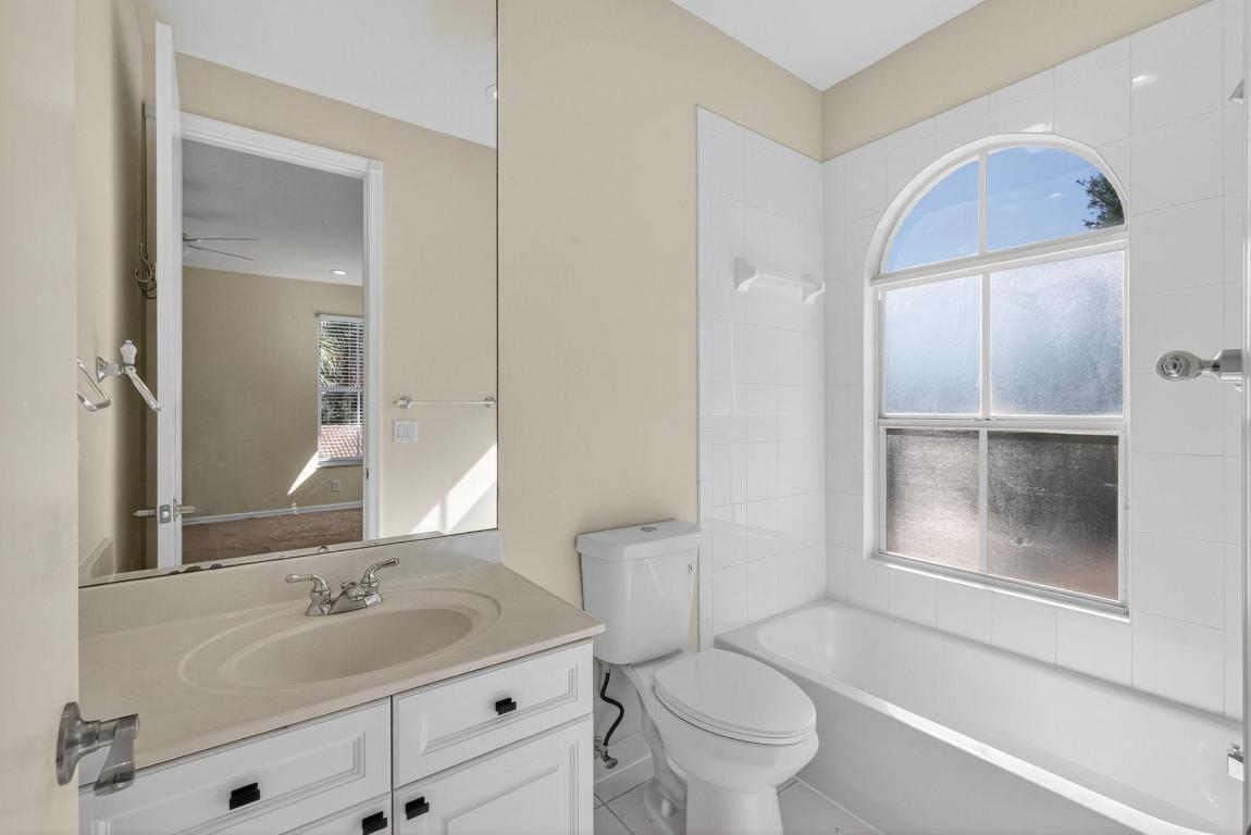 103 Villa Nueva Palm Beach Gardens, FL 33418