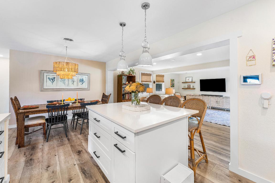 514 N Dover Rd Tequesta, FL 33469