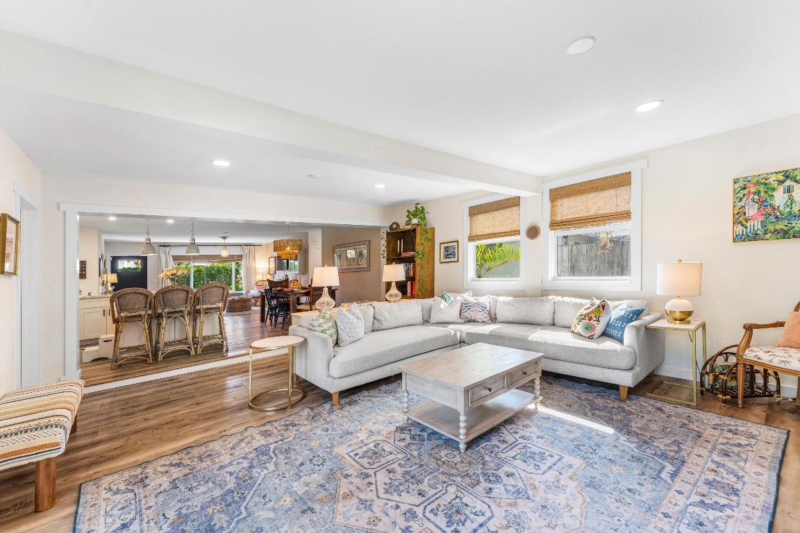 514 N Dover Rd Tequesta, FL 33469