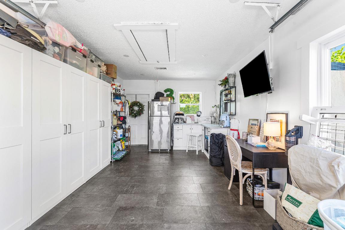 514 N Dover Rd Tequesta, FL 33469