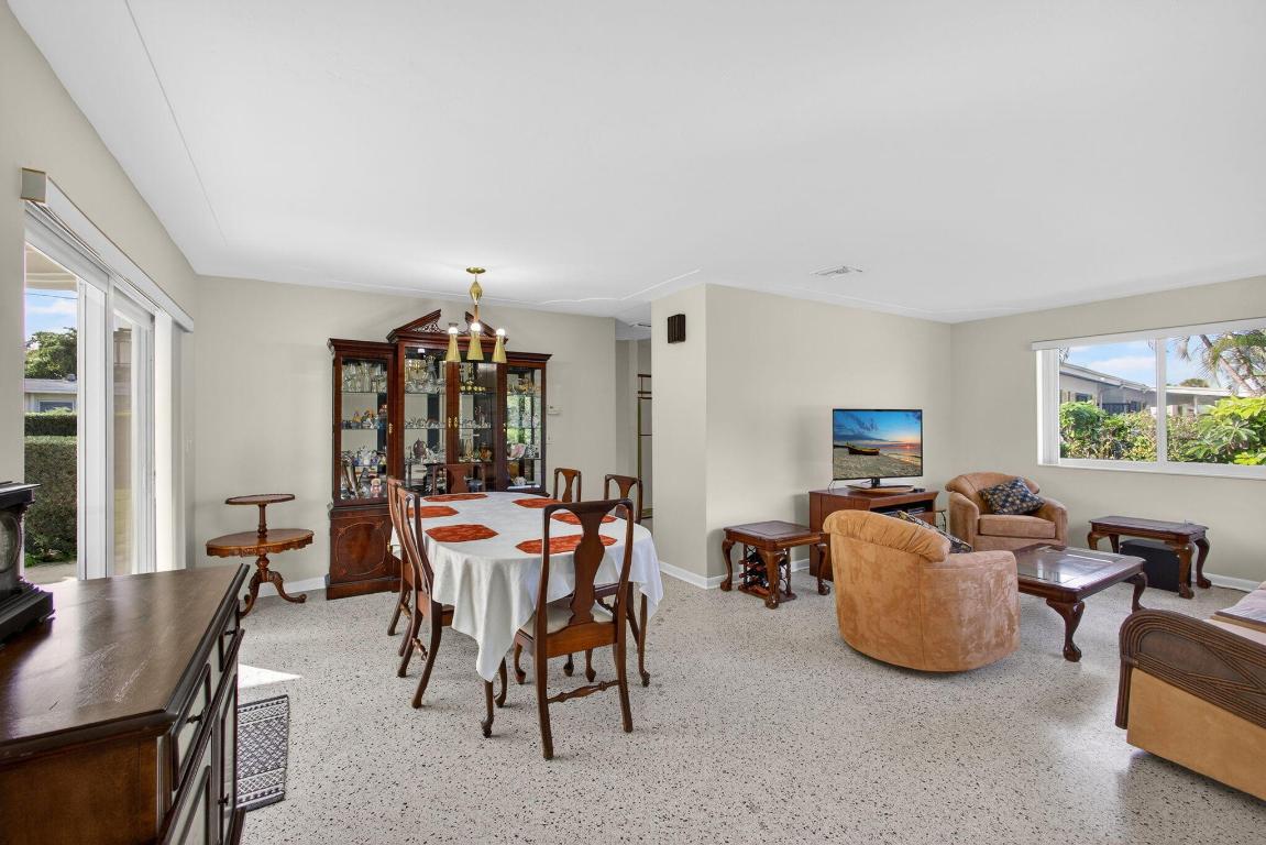 726 Flamingo Way North Palm Beach, FL 33408