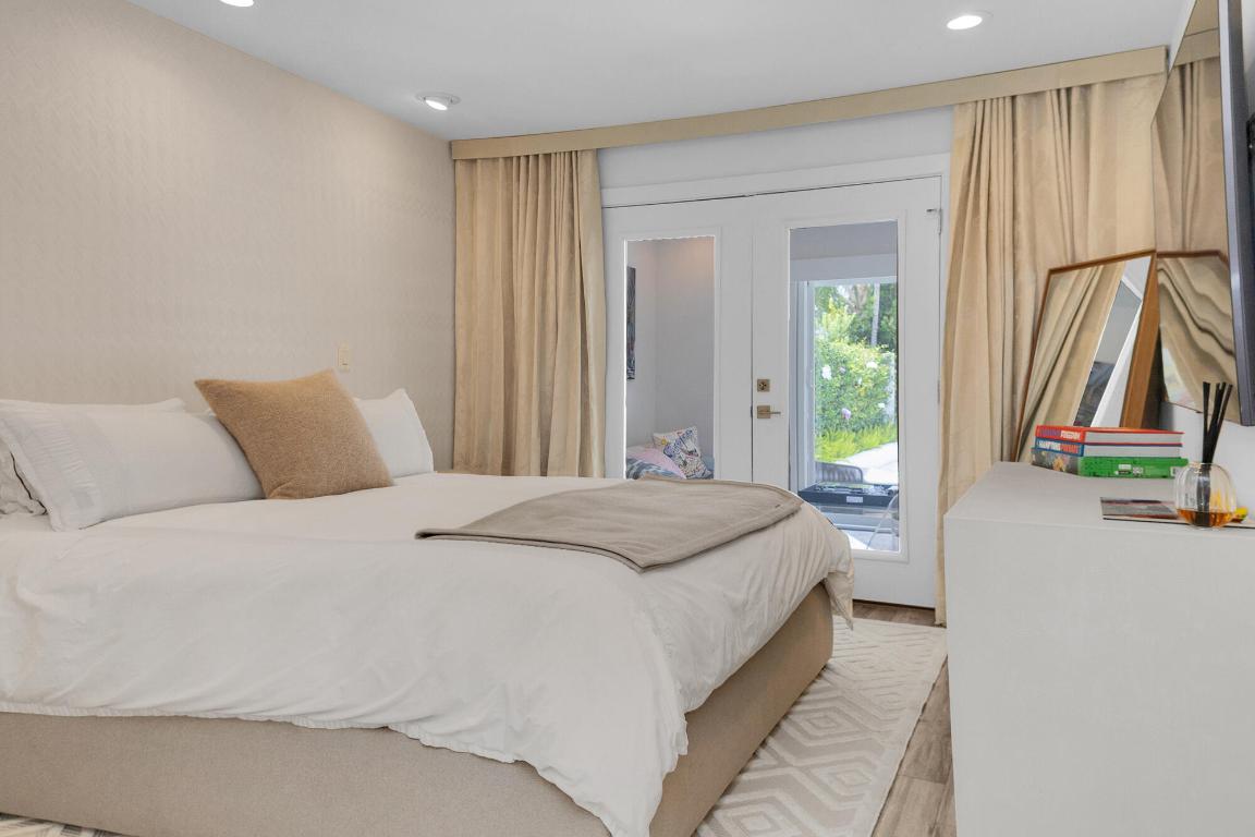 2291 Las Casitas Dr Wellington, FL 33414