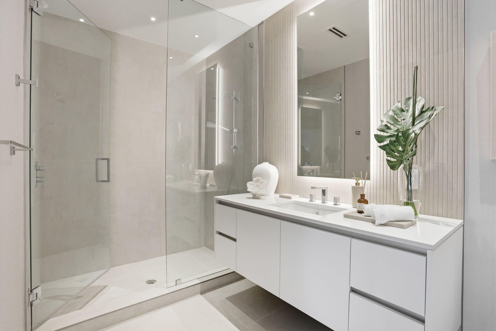 407 N Riverside #205 Pompano Beach, FL 33062