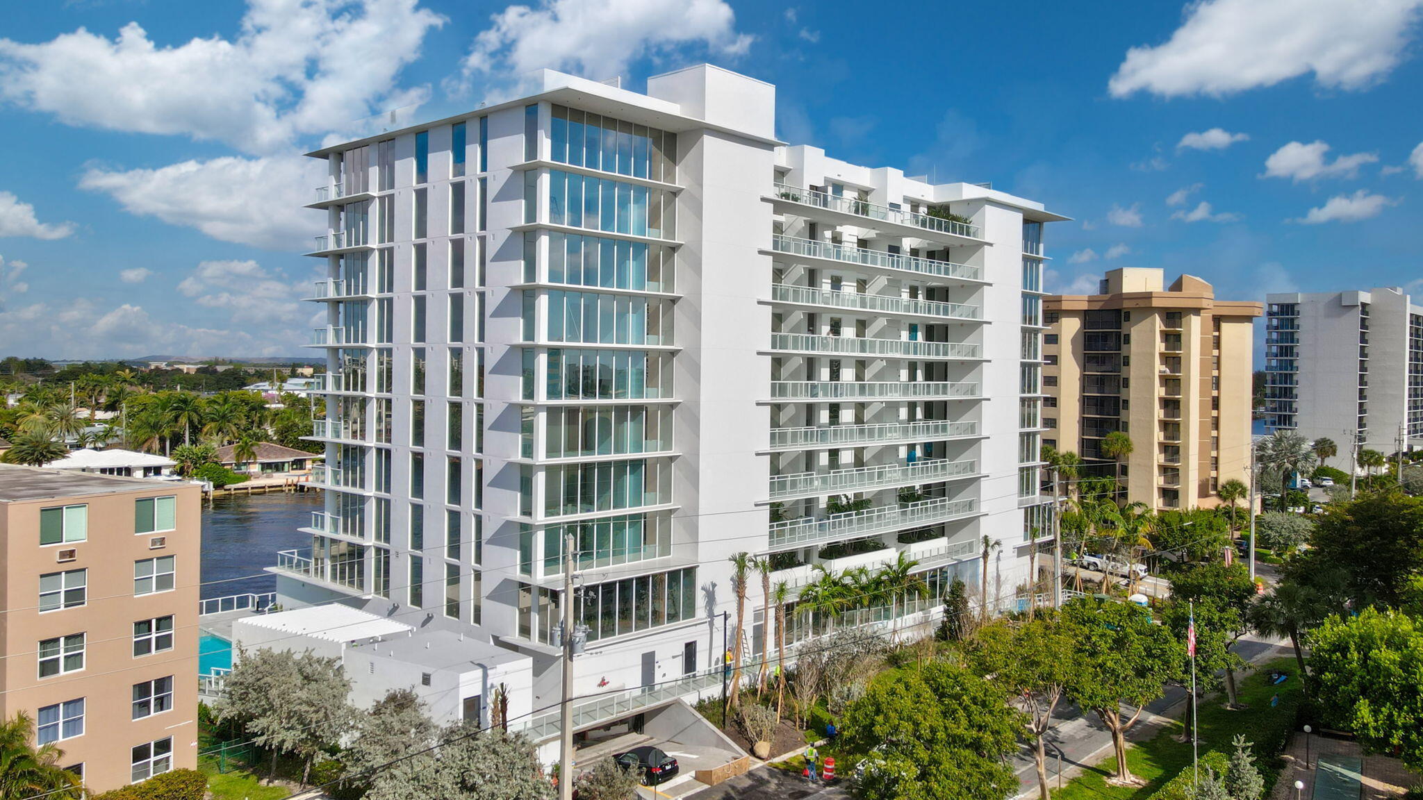 407 N Riverside #205 Pompano Beach, FL 33062