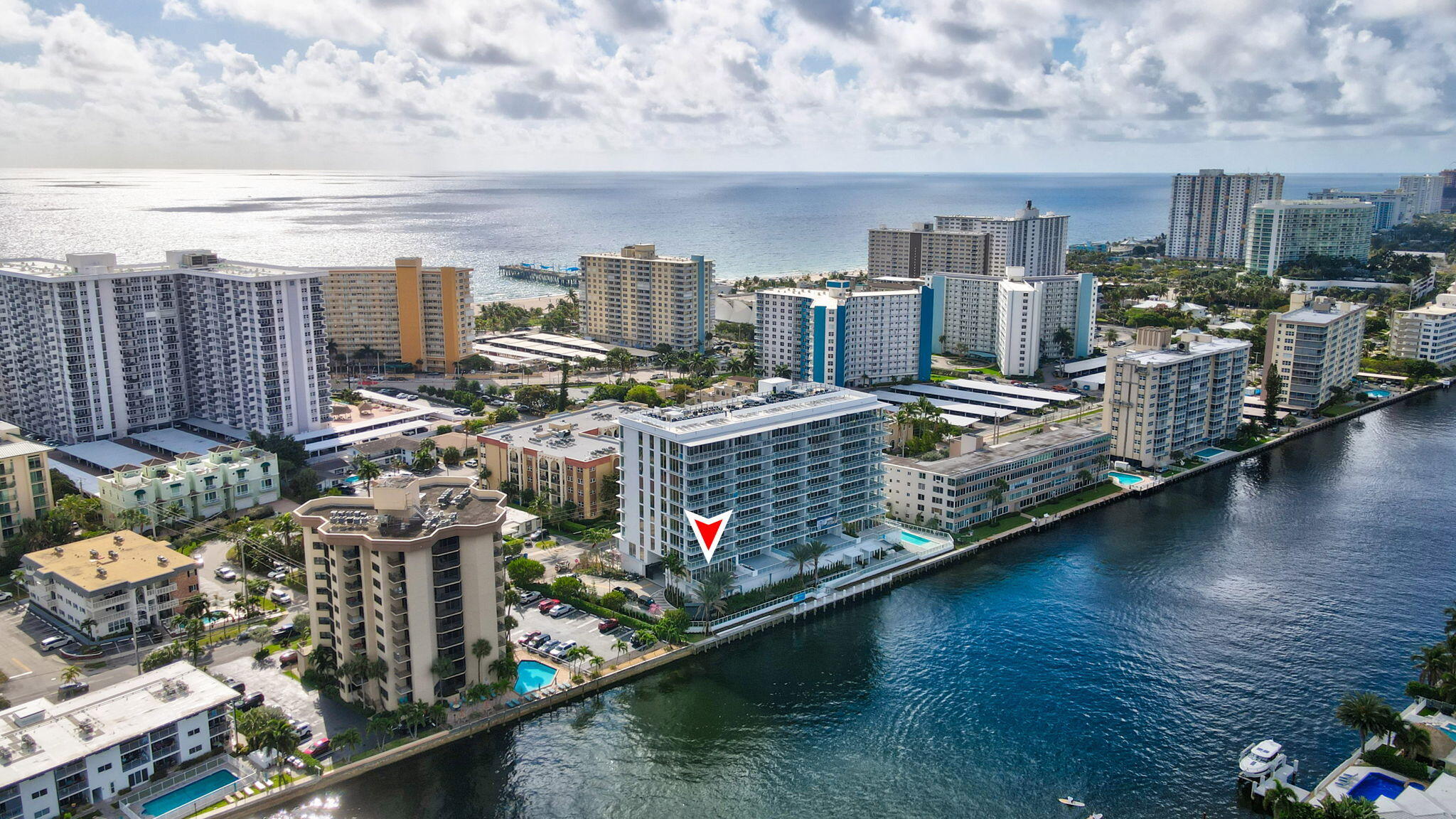 407 N Riverside #205 Pompano Beach, FL 33062