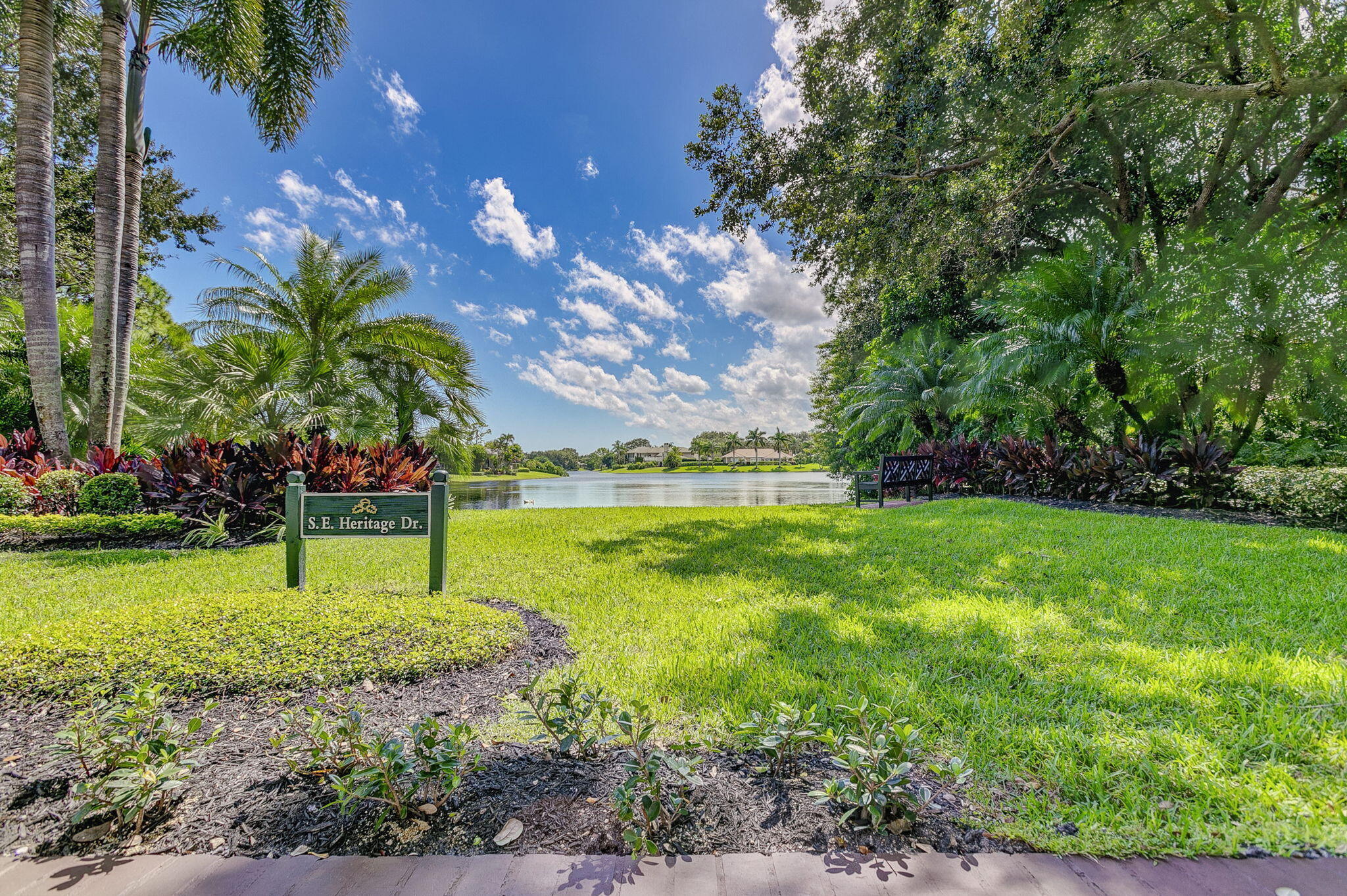 18240 SE Heritage Tequesta, FL 33469