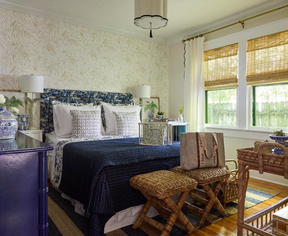 310 Vallette West Palm Beach, FL 33401