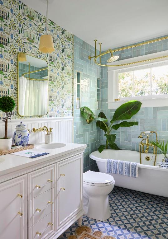 310 Vallette West Palm Beach, FL 33401