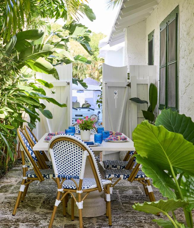 310 Vallette West Palm Beach, FL 33401