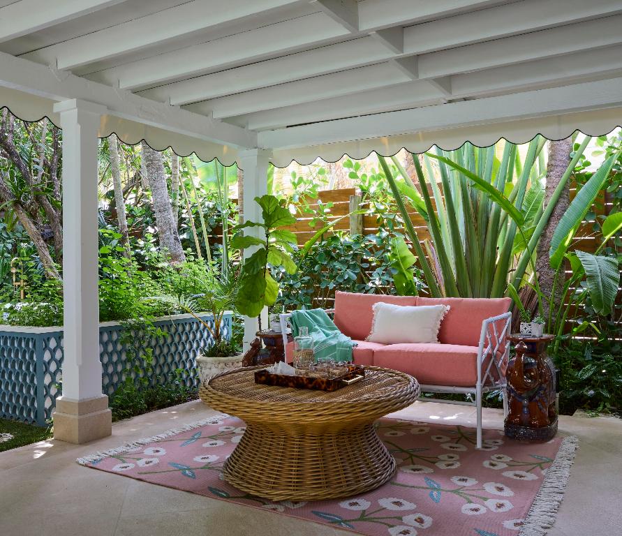 310 Vallette West Palm Beach, FL 33401