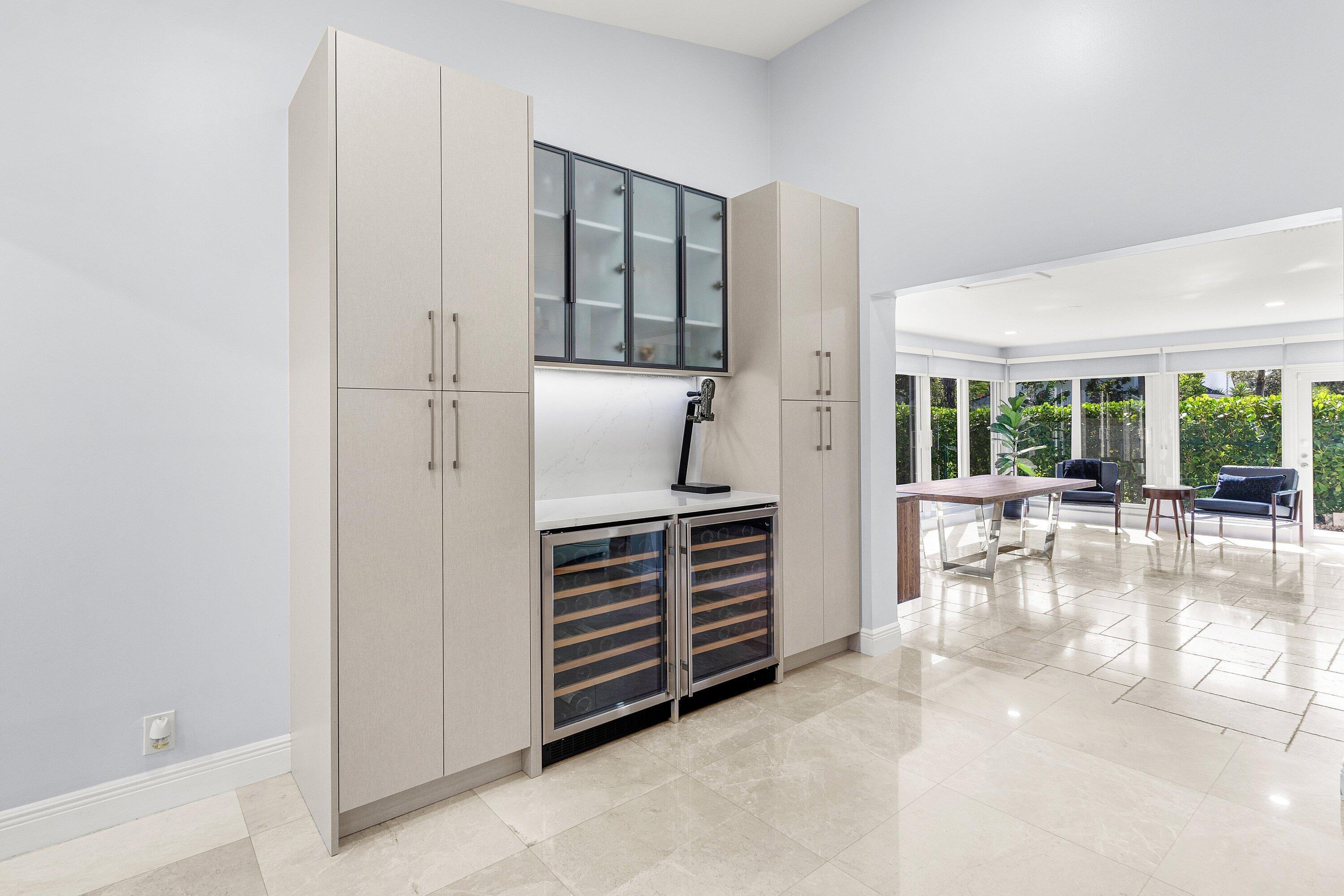 2105 NW 12th Delray Beach, FL 33445