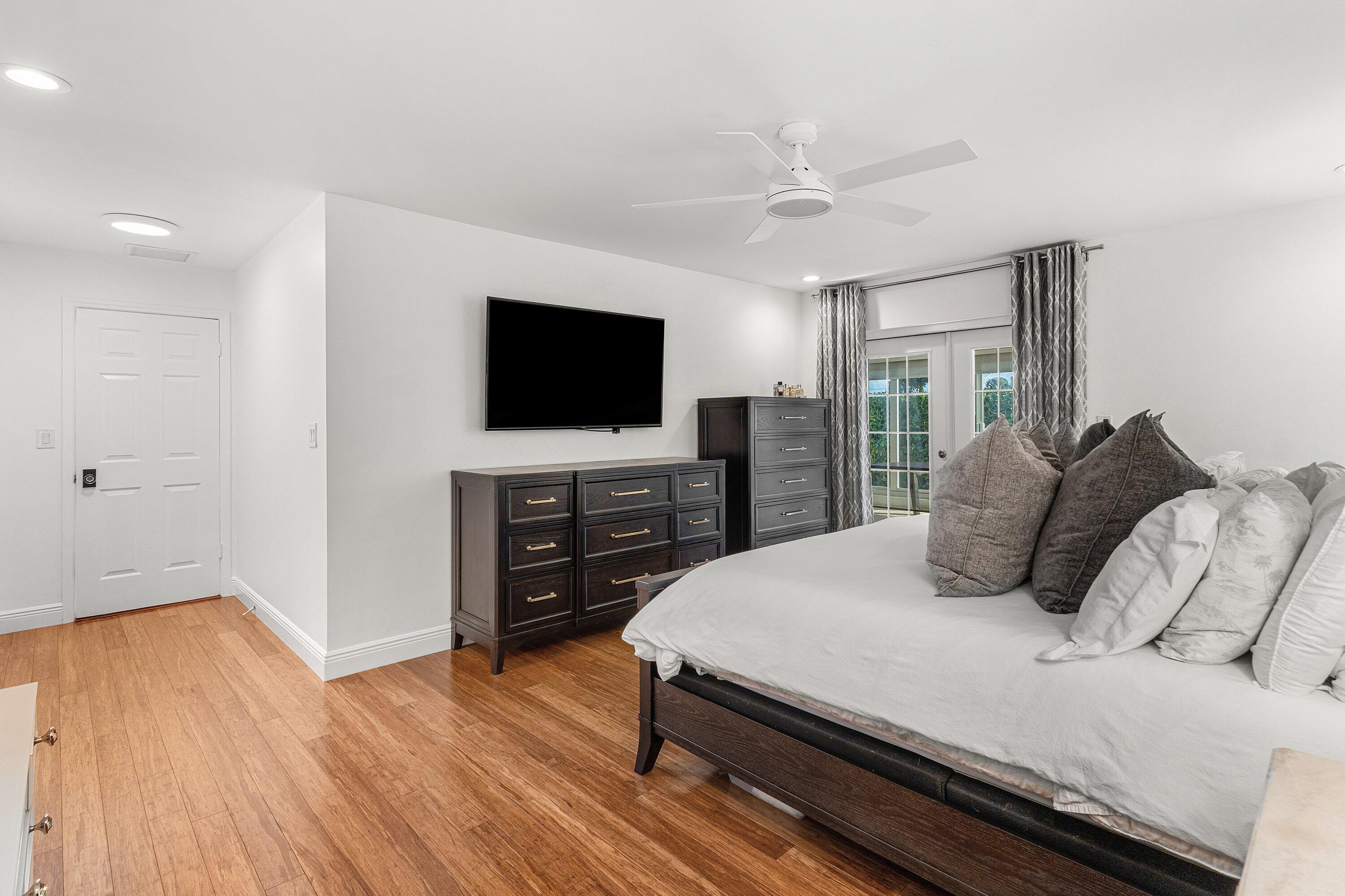 2105 NW 12th Delray Beach, FL 33445