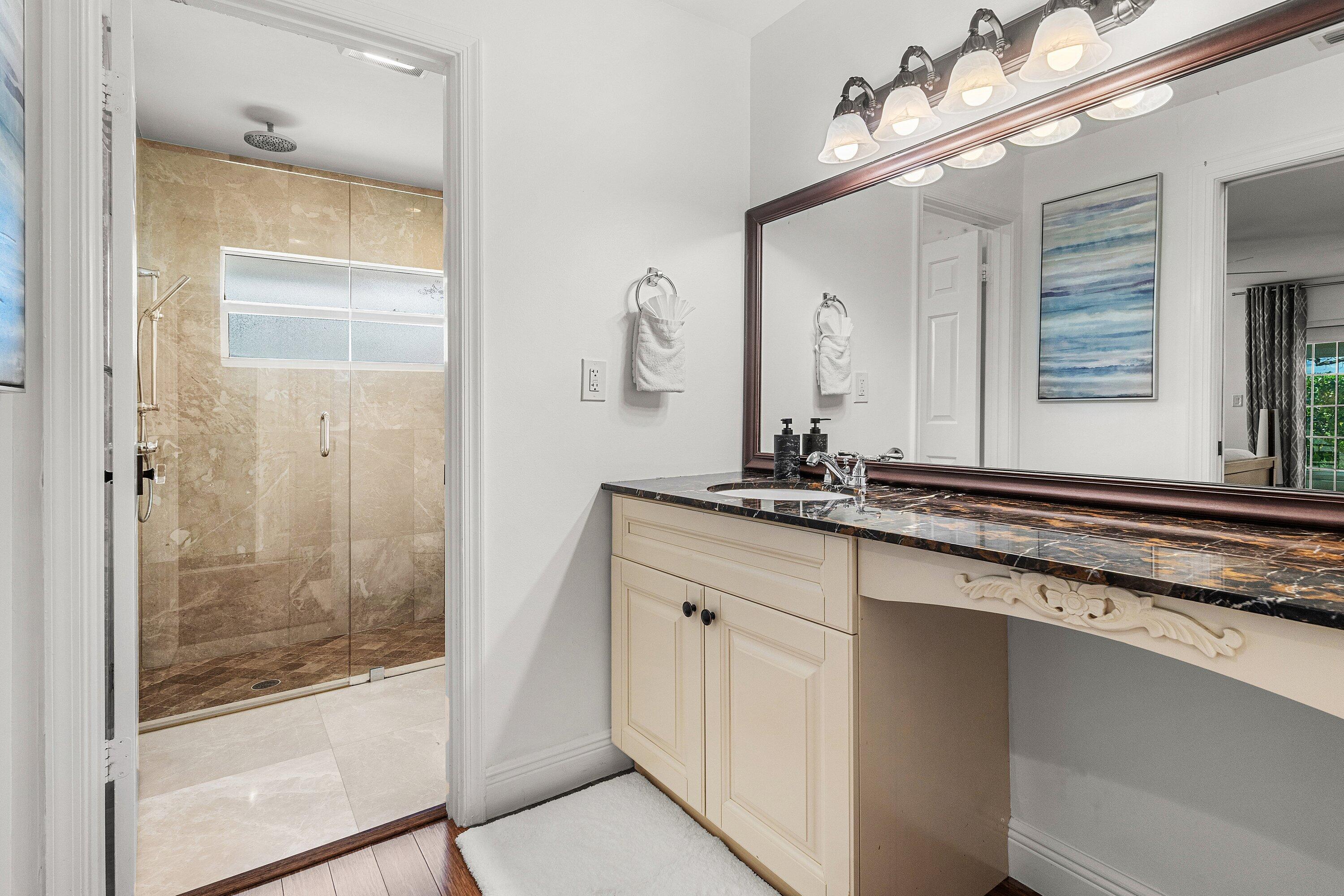 2105 NW 12th Delray Beach, FL 33445