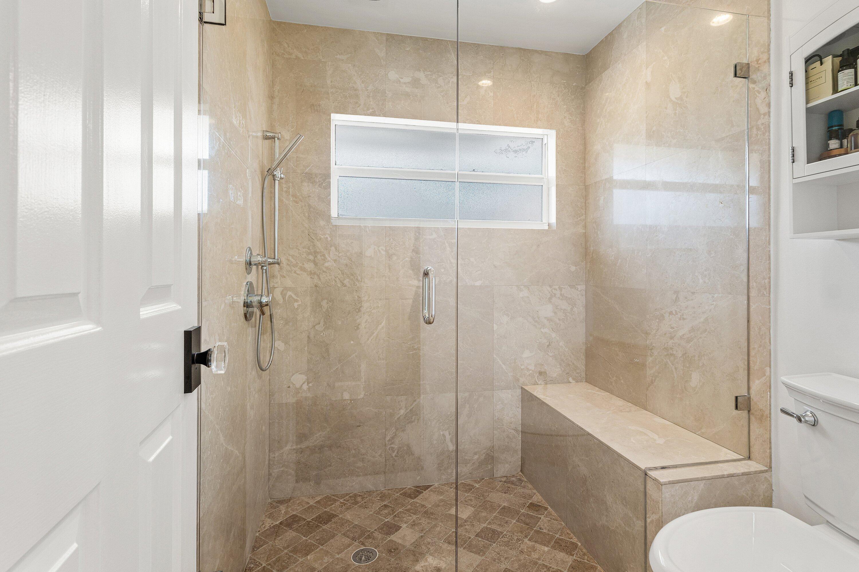 2105 NW 12th Delray Beach, FL 33445