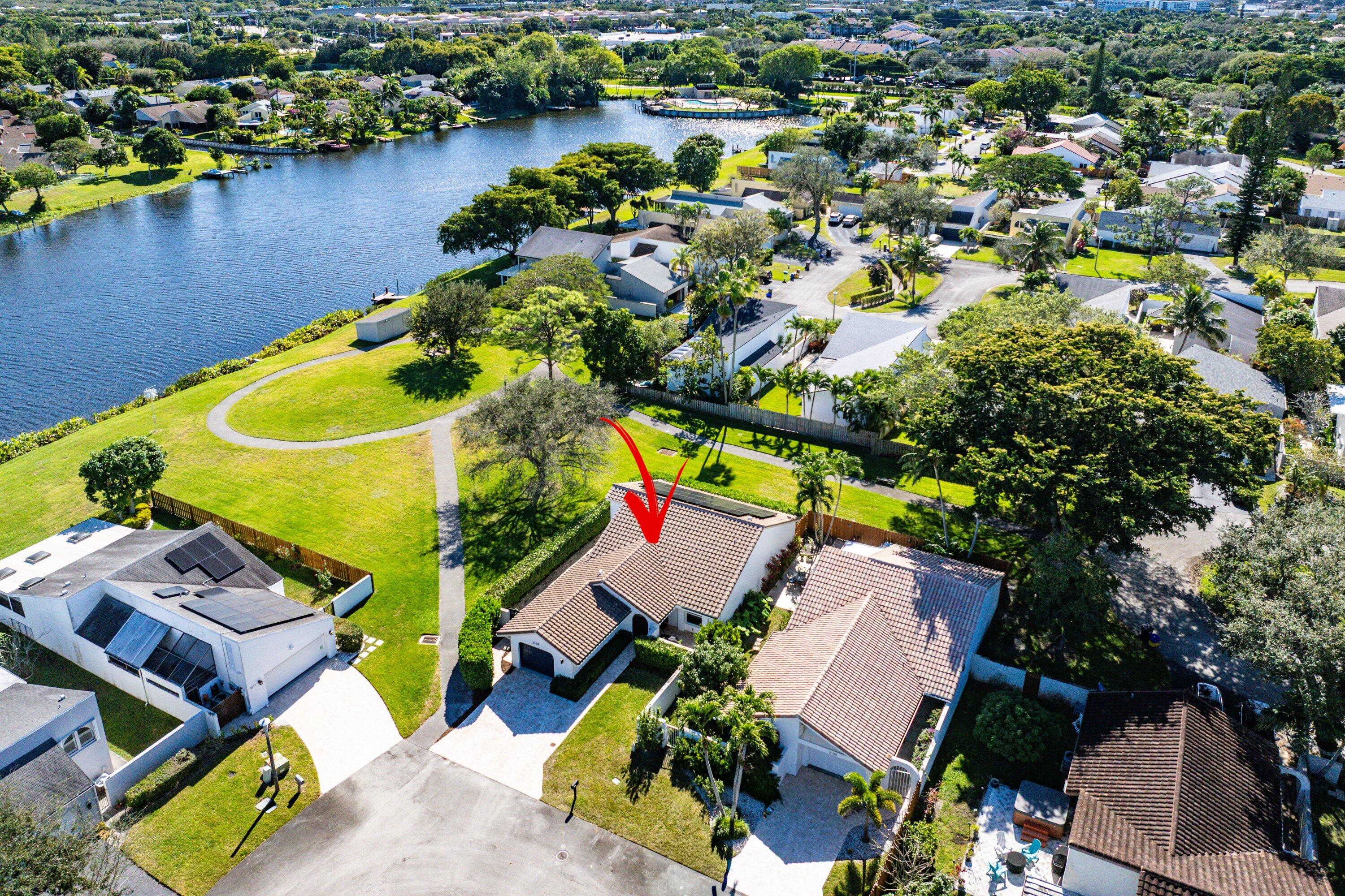 2105 NW 12th Delray Beach, FL 33445