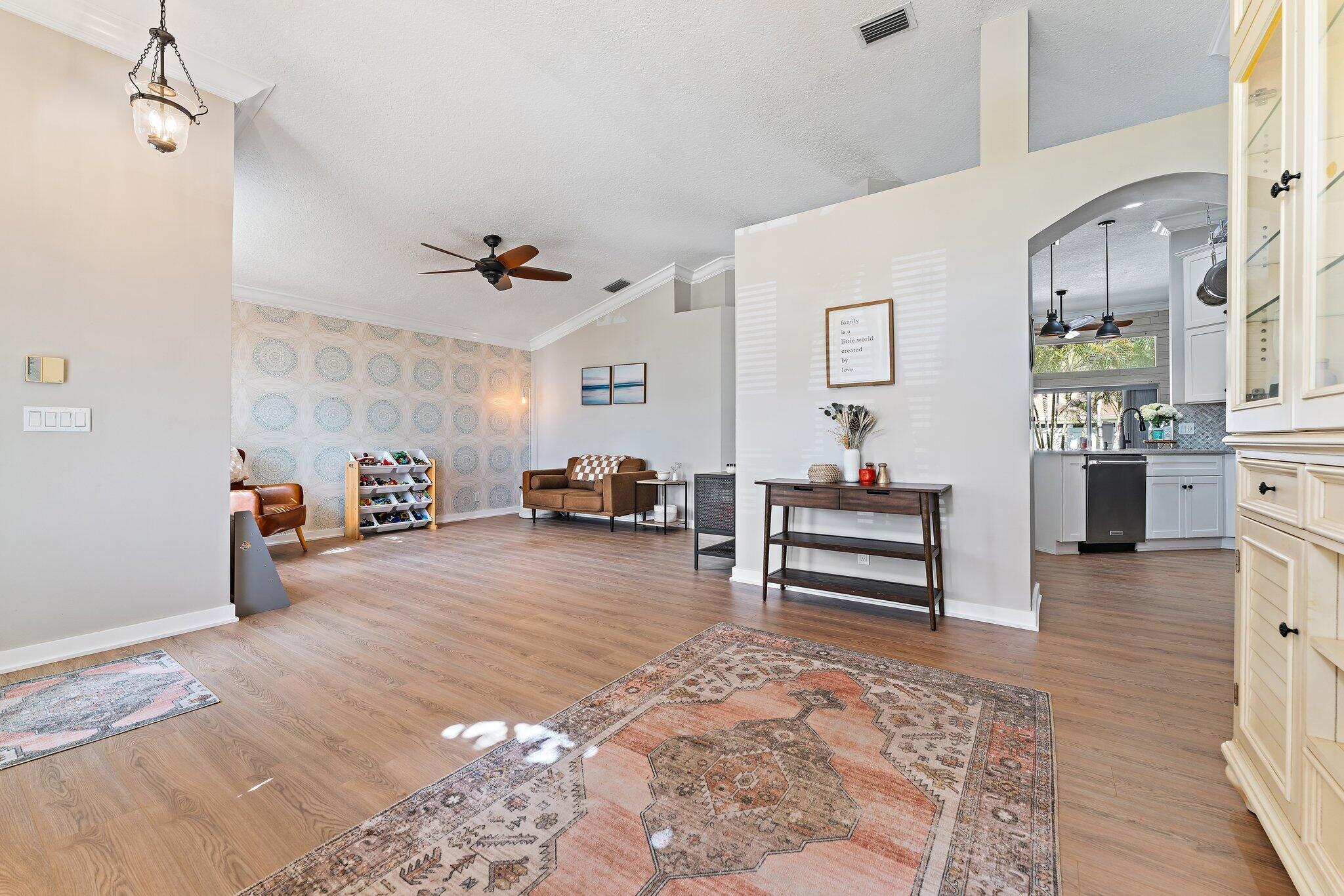 6229 Lucerne Jupiter, FL 33458