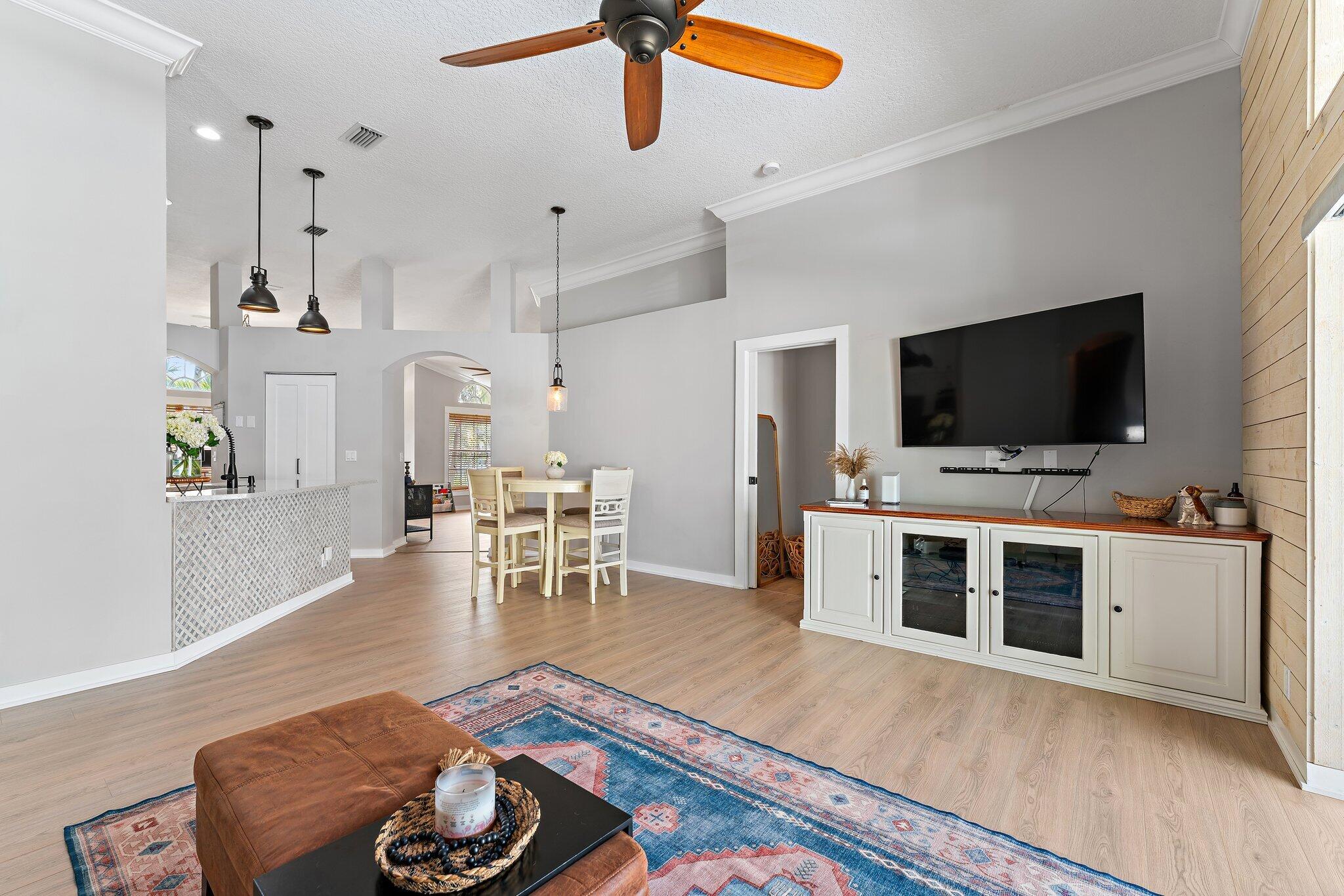 6229 Lucerne Jupiter, FL 33458