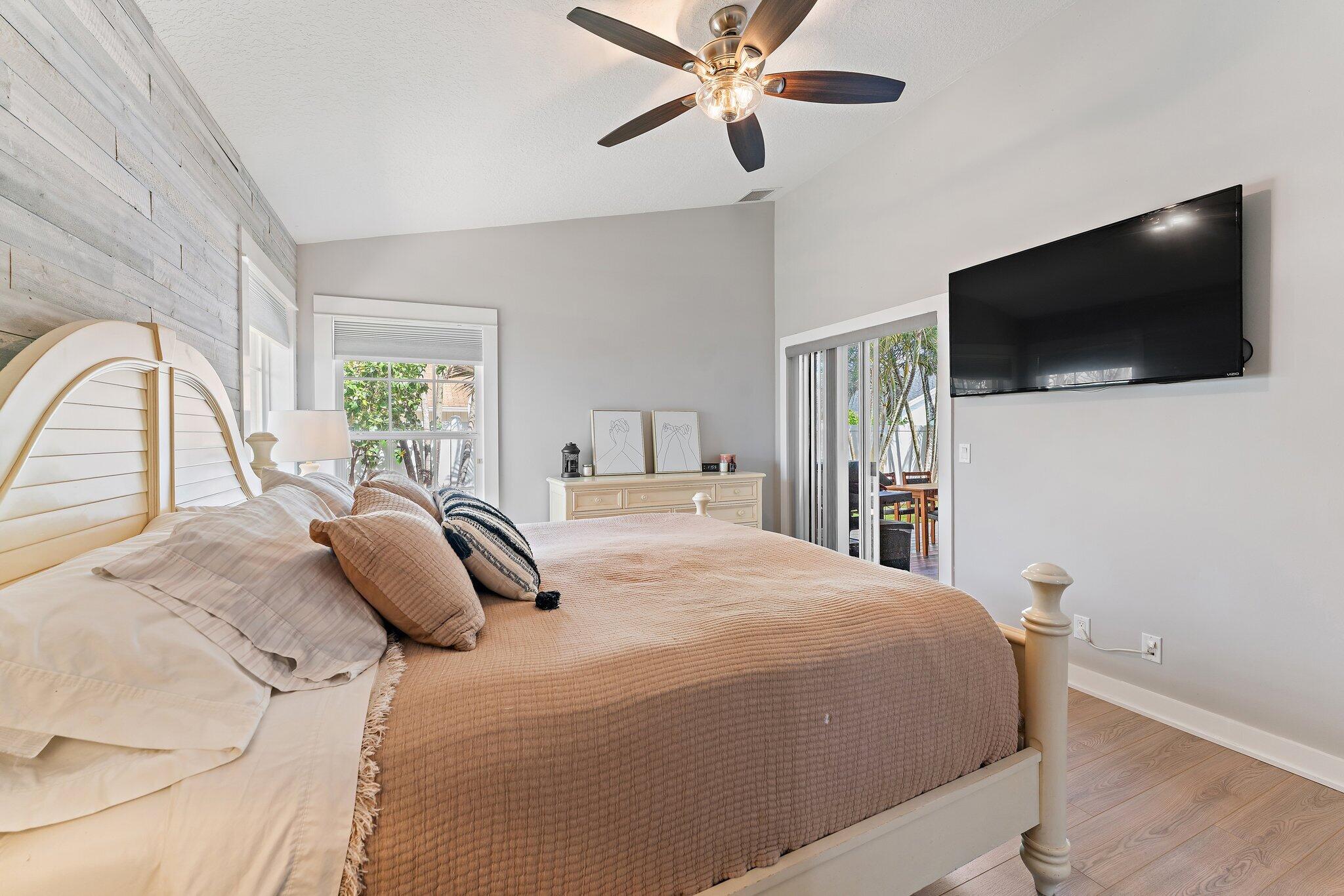 6229 Lucerne Jupiter, FL 33458